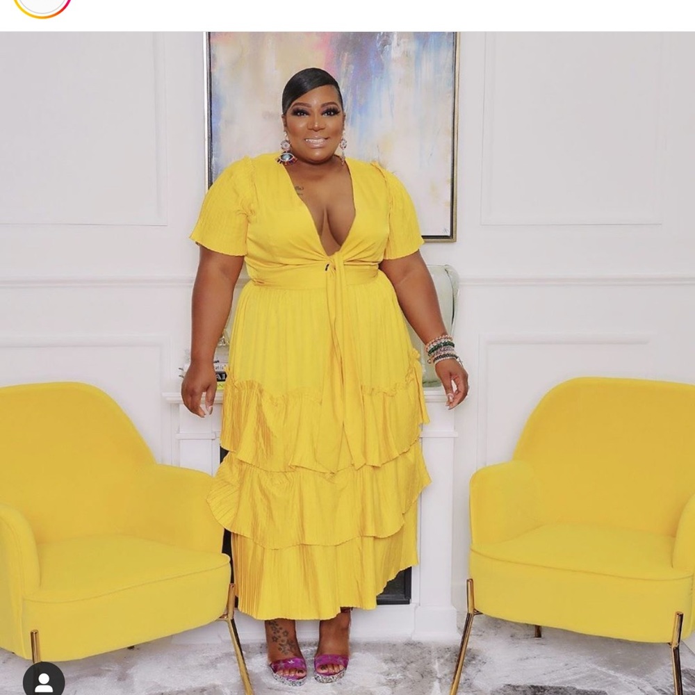 l'atiste by Amy Yellow maxi pleated tie front maxi dress NWT sz 1X